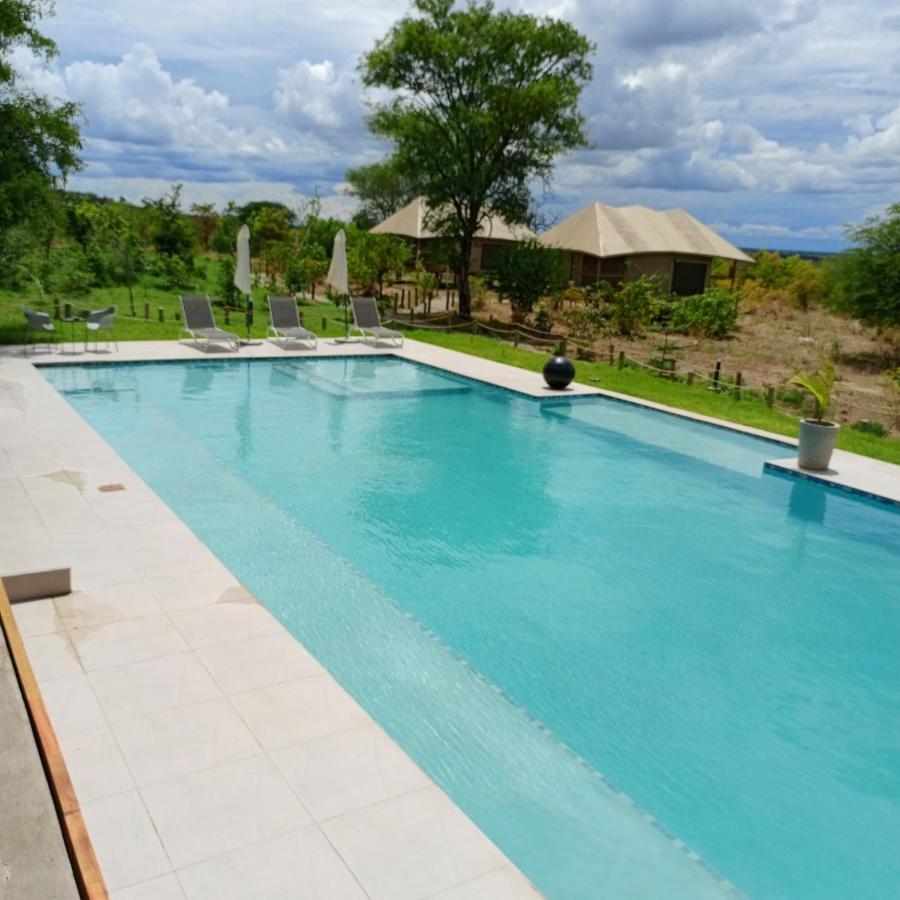 Xhabe Safari Lodge Chobe Muchenje Ngoại thất bức ảnh